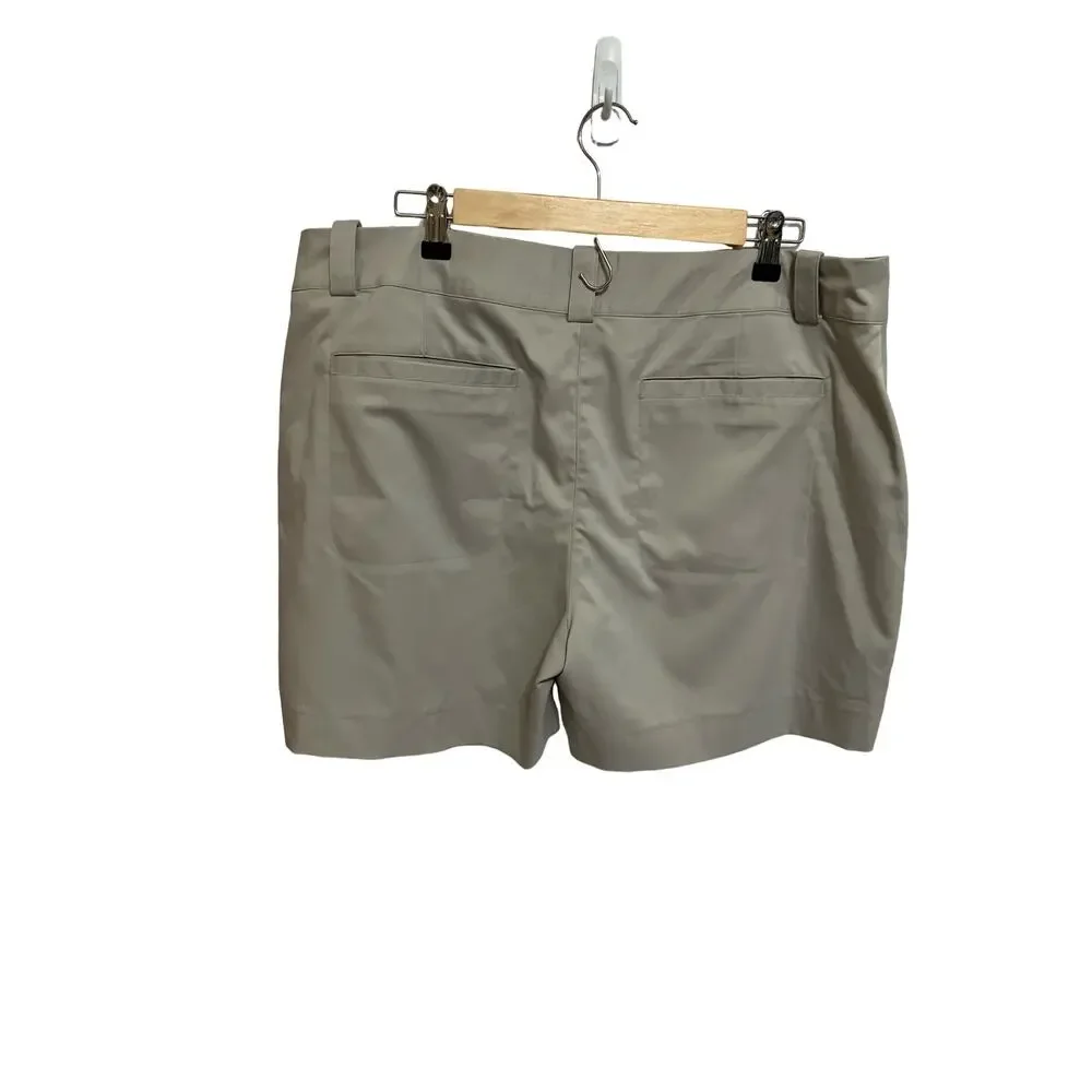 Maggie Lane Flat Front khaki Shorts size 16